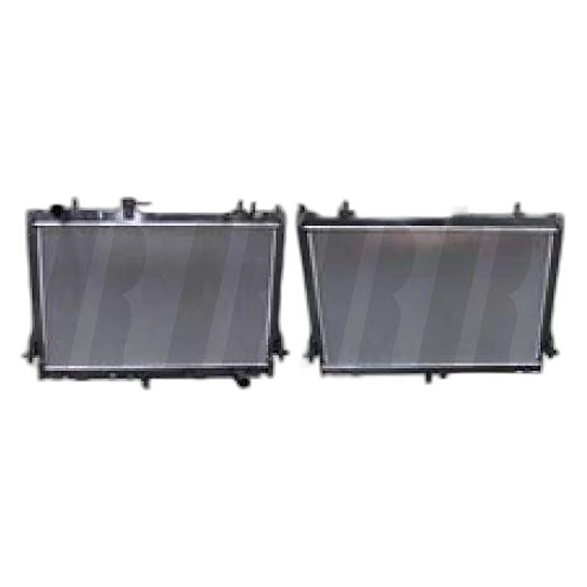 y！！ Radiador para caja manual | 8-98137-277-4