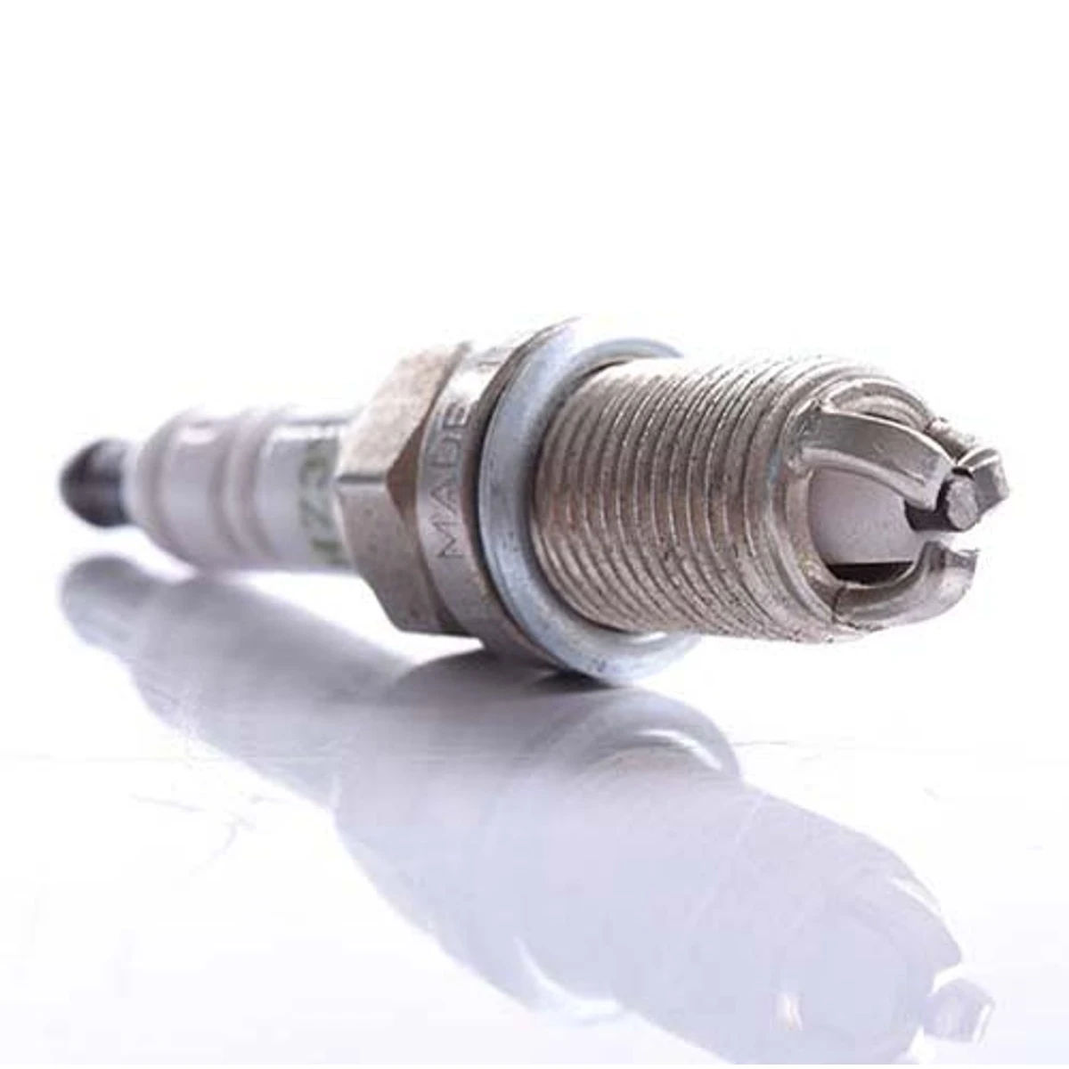 Bujía con resistencia RF74HZDC - Miniatura 2